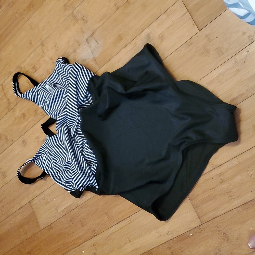 NEW SWIMSUIT ONE PIECE
